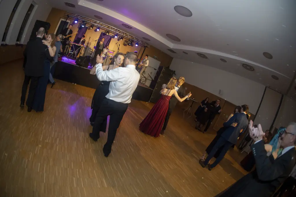 Starlight_Ball_Bild1